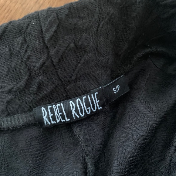 Rebel rogue black flowy mini skirt. NWT - Picture 3 of 4